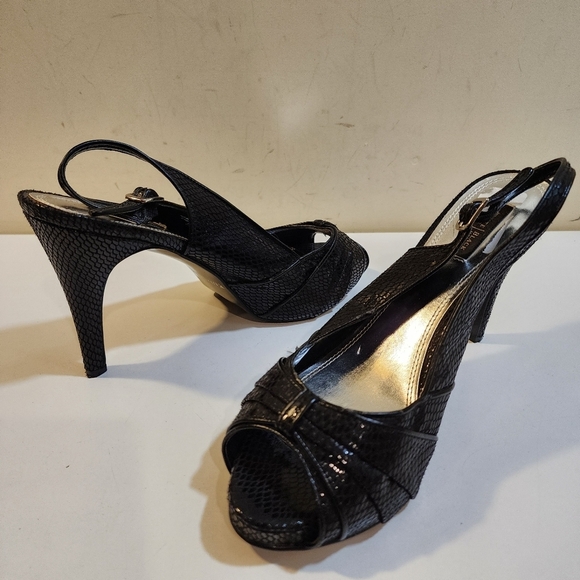 WHBM Caitlyn Black Leather Texture  Sling back Open Toe High Heels 9 1/2 M - Picture 1 of 13